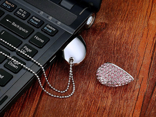 128GB Heart-Shaped USB Flash Drive Necklace | Diamond-Style Pendant USB 3.0 Memory Stick | Portable Storage & Gift Idea